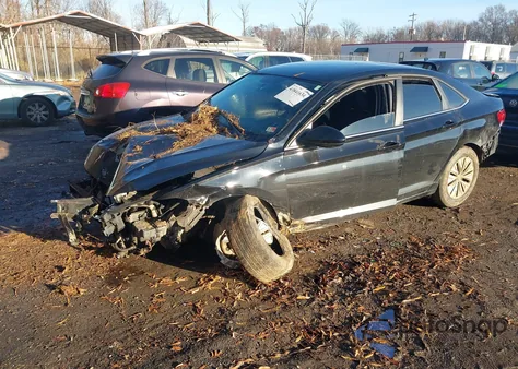 2019 Volkswagen Jetta 1.4T R-Line/1.4T S/1.4T Se from USA, damaged, VIN 3VWC57BU0KM240038